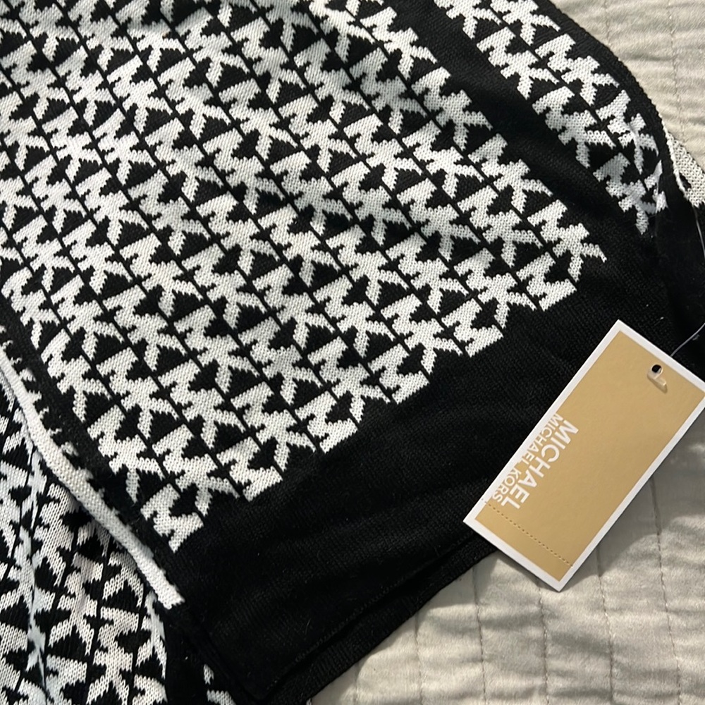 Michael Kors Knit Scarf